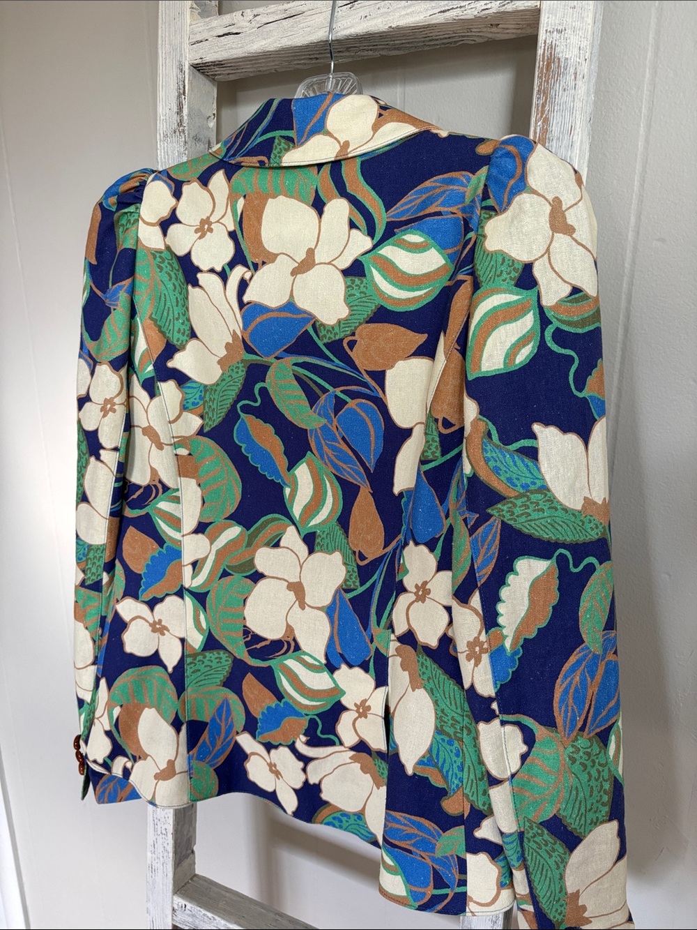 Smythe Navy Floral Tailored Blazer with Cream & Green Accents - Picture 7 of 7